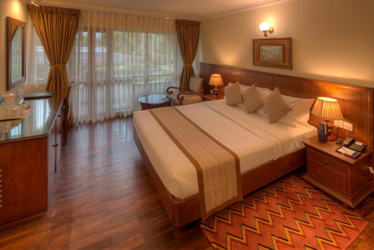 Fish Tail Lodge Покхара Экстерьер фото
