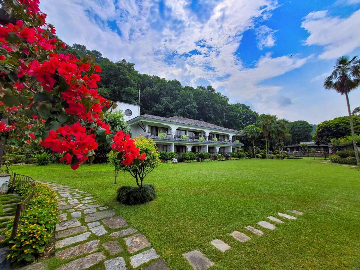 Fish Tail Lodge Покхара Экстерьер фото