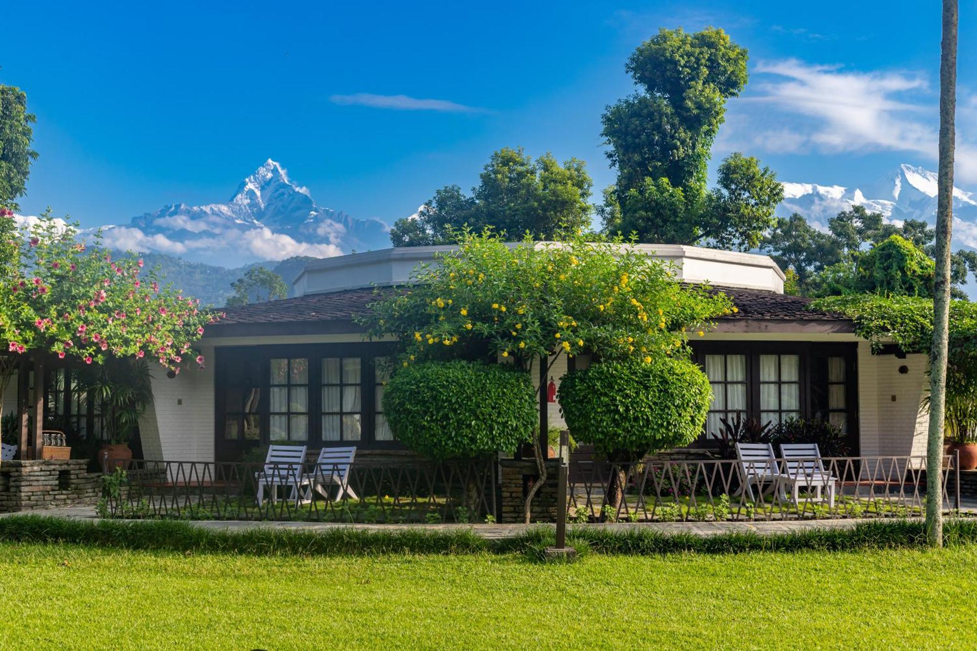 Fish Tail Lodge Покхара Экстерьер фото